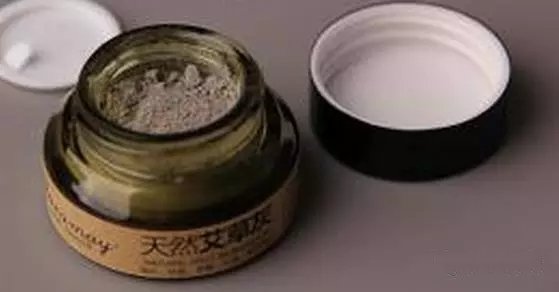 艾灸完的艾草灰千万别扔,竟有这些奇效!