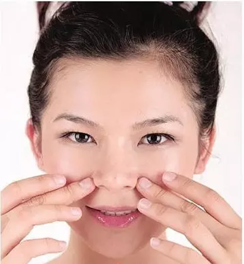 迎香穴_治疗鼻炎的第一要穴
