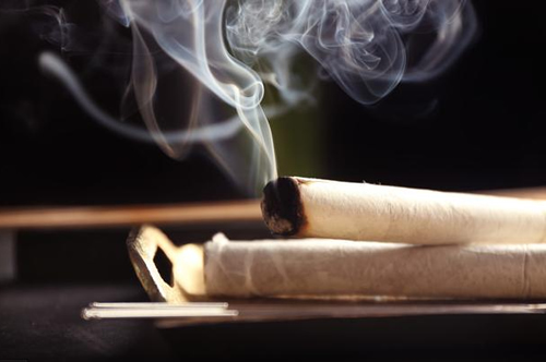 艾条熏房间怎样用?怎么熏艾条