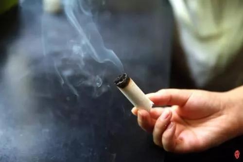 快三伏了,想减肥的一定要灸这里,效果比平时强