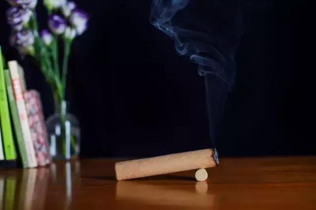 在家艾灸买什么器具好?常用器具方法有这些!