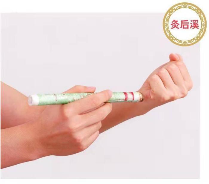 落枕怎么办?落枕肩周疼艾灸来化解！