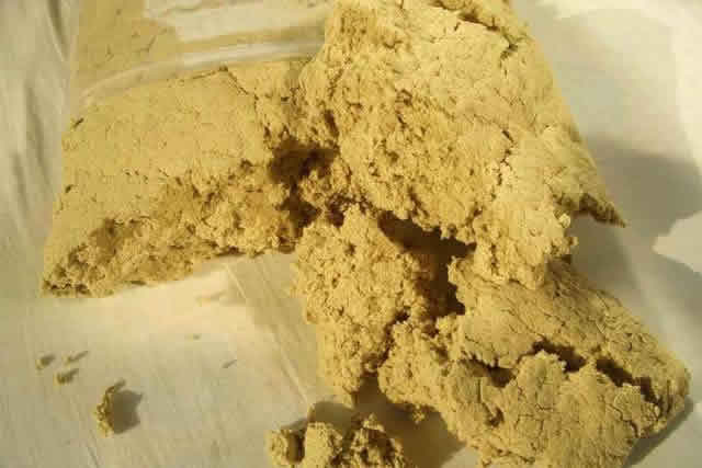 日本的艾绒制作过程