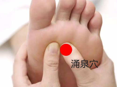 失眠小方法艾灸疗法调理