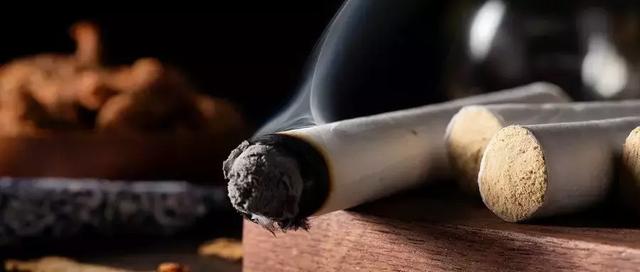 痛风的治疗方法,艾灸治疗痛风!