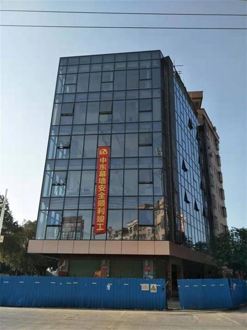 广东玻璃幕墙有限公司配图