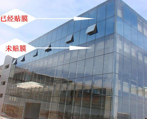玻璃幕墙多重配图