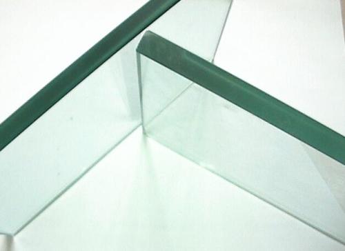 钢化玻璃和vcm膜板的区别配图
