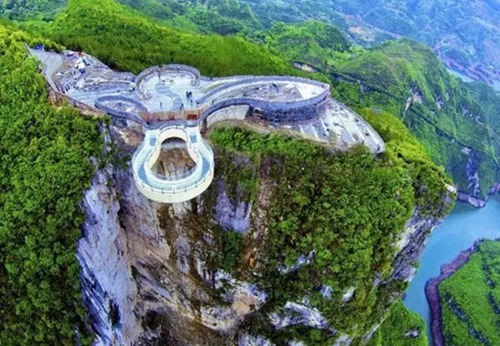 贵州最高的玻璃栈道在哪里配图