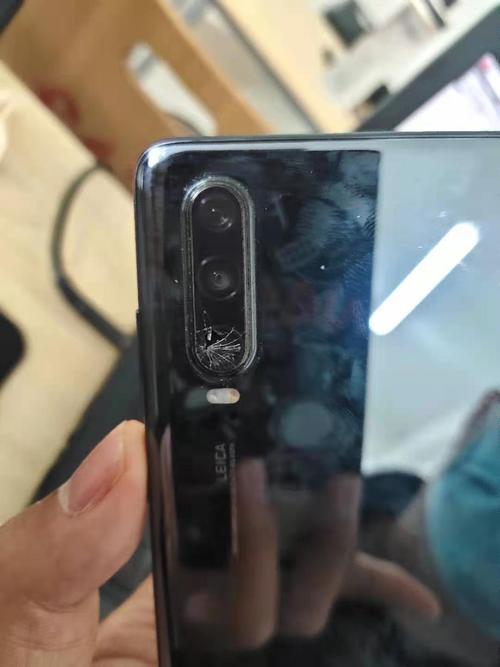 华为p30后镜头玻璃怎么更换配图