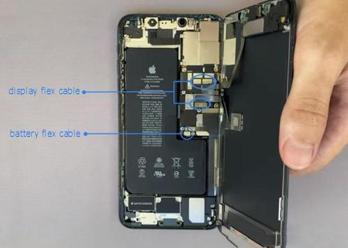 iphone11pro换后玻璃镜头位配图