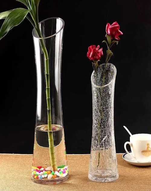 甲公司将自己生产的一批玻璃花瓶配图