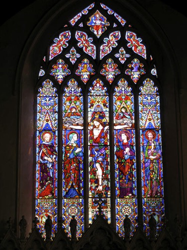 教堂玻璃彩色花窗素材配图