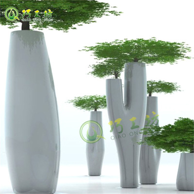 商场艺术玻璃花瓶配图