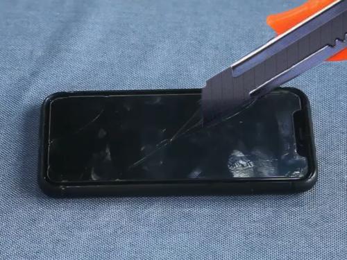 手机玻璃膜怎么更换配图