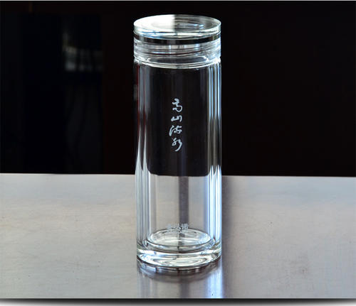 水杯是水晶的好还是玻璃的好配图