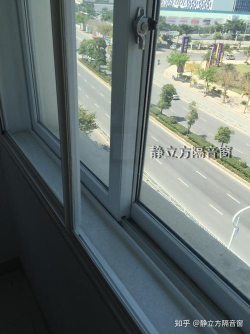 原来窗户换双层玻璃可以吗配图