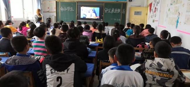 河南广播电视台民生频道中小学安全素质教育回放配图