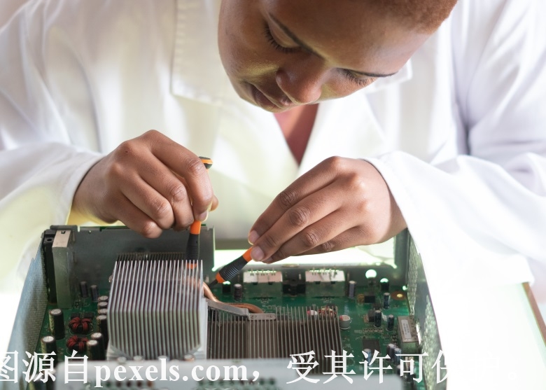 7月5日、7月3日分别有2次掉电重启，什么原因？