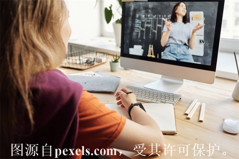 如何更改首页横图图片 想增加几张图片