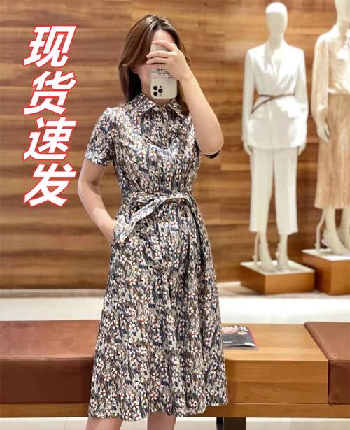 icicle之禾2020秋冬女装新款配图