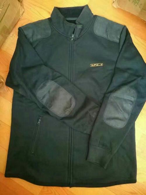 陆军冬装衣服图片配图