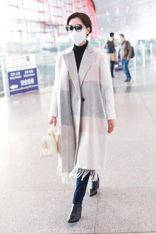 明星秋冬服装搭配图片女配图
