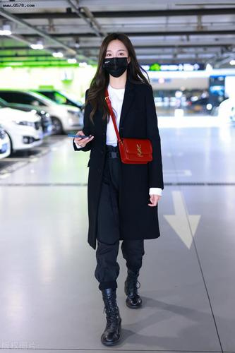 女星冬装搭配图片搜索配图