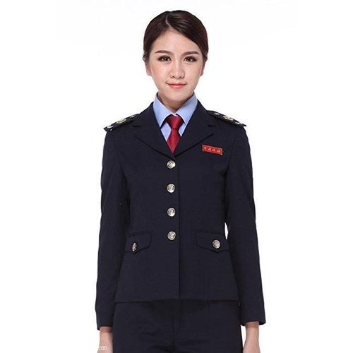 税务冬装外套配图