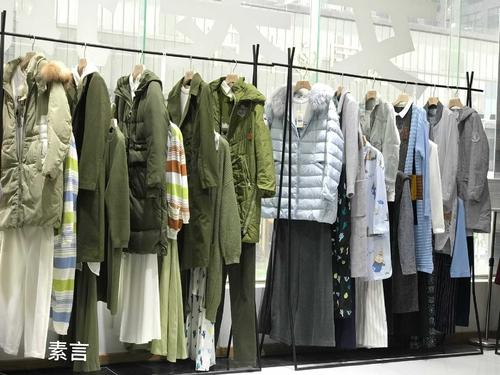 素言 2018 冬装正品配图