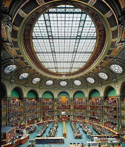 巴黎图书馆什么梗配图