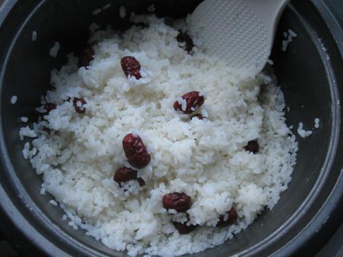 大枣小米水饭是什么梗配图