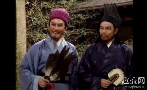 凤雏卧龙是什么梗