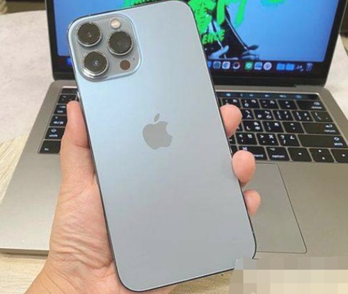 iphone13promax远峰蓝1TB什么梗配图