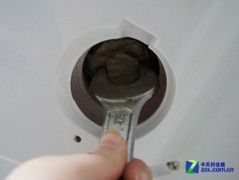 卫生间拧螺丝什么梗配图