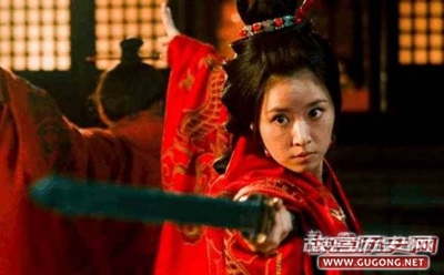 孙尚香嫁给了比自己大20多岁的刘备 后来为什么要自杀?