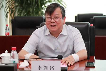 李剑铭(李剑铭律师解答了你好,本人因租赁私人住宅房屋,用于麻将馆...)