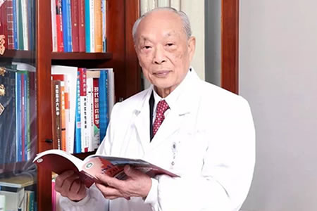 王振义(2010年度国家最高科学技术奖获得者王振义教授独辟蹊径,采取...)