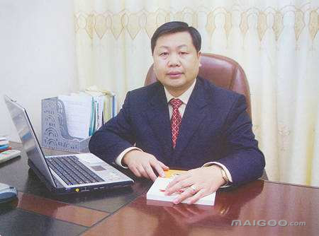 赖学桂(赖律师：好！我在一个食品公司做了9年。一天，老板跟我说公司...)