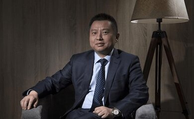 黄勇峰(深圳市亨吉利世界名表中心有限公司介绍?)