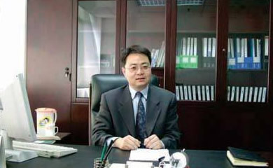 侯松容(康佳集团董事长是谁?)