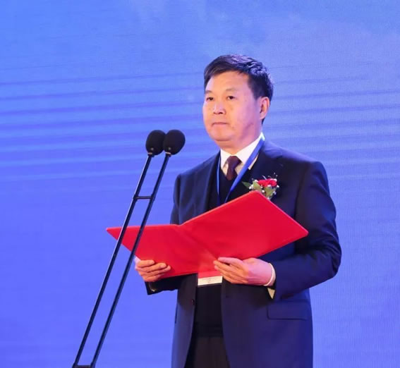 贺怀钦(cybercash公司介绍)