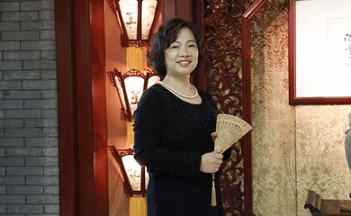 孙亚青(写一首带有名字的诗名字叫孙亚青写一首含有"孙亚青"的诗,(最...)