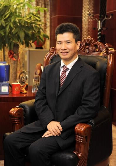 潘伟明(潘伟明律师解答了公安部是否有明文规定对举报人的个人信息不...)