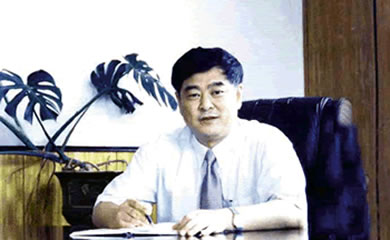 乔廷安(乔律师：您好！我公司与客户签订合同，合同签订前对方将定金...)