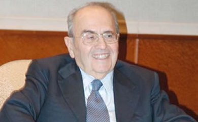 弗朗西斯科·默洛尼(阿里斯顿品牌谁能介绍一下?_住范儿家装官网)