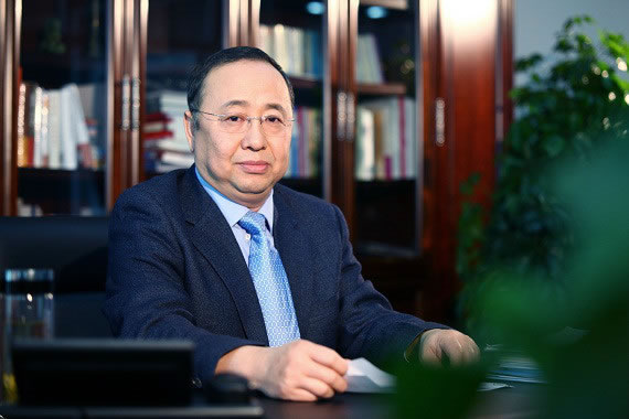 阎俊生(晋商银行董事长是谁?)