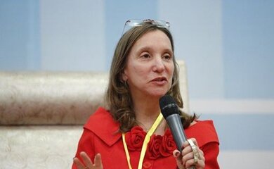 李碧菁(世界疫情大爆发,你对中国的表现打多少分?)