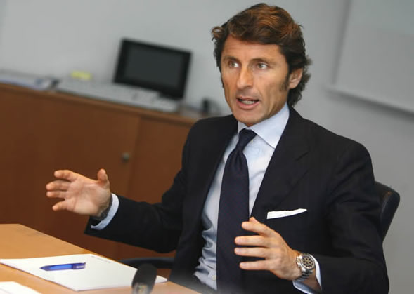 史蒂芬·温科尔曼(兰博基尼现任董事长是谁?)