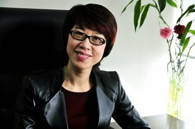 汪泓(【汪泓与李刚平时关系还不错。有一天汪泓给李刚起了个绰号并...)